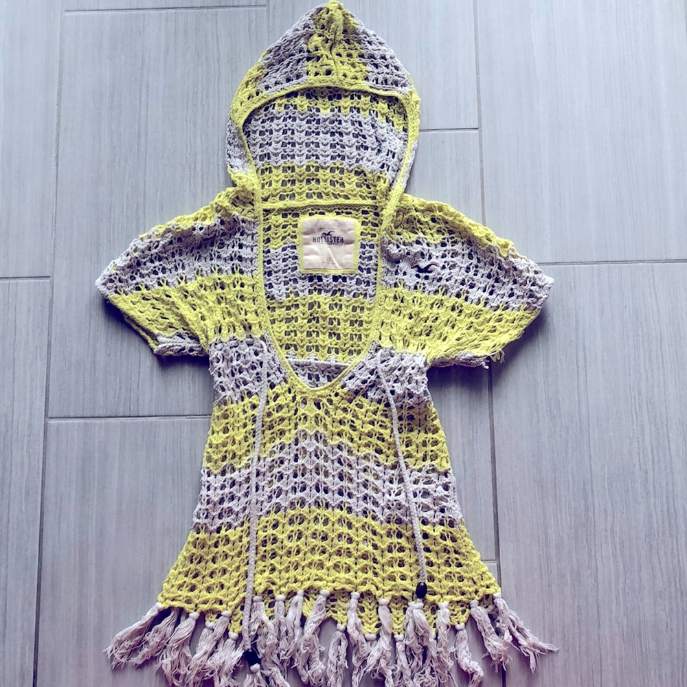 Hollister crochet hoodie XS